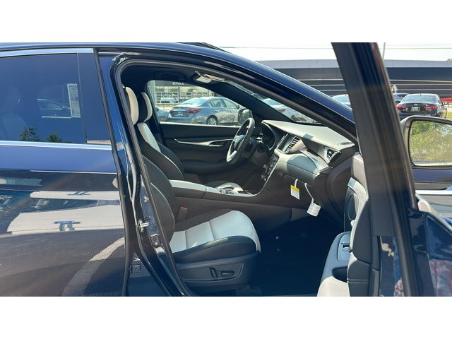 2025 INFINITI QX55 LUXE LUXE AWD Intercooled Turbo Premium Unleaded I-4 2.0 L/122 [8]