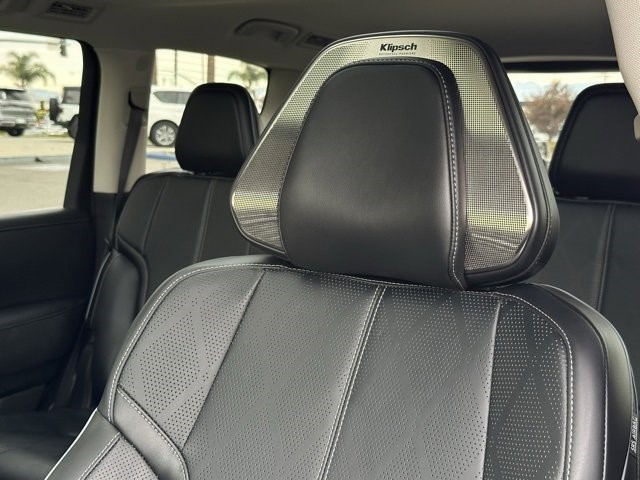 2025 Infiniti QX80 Sensory photo 19