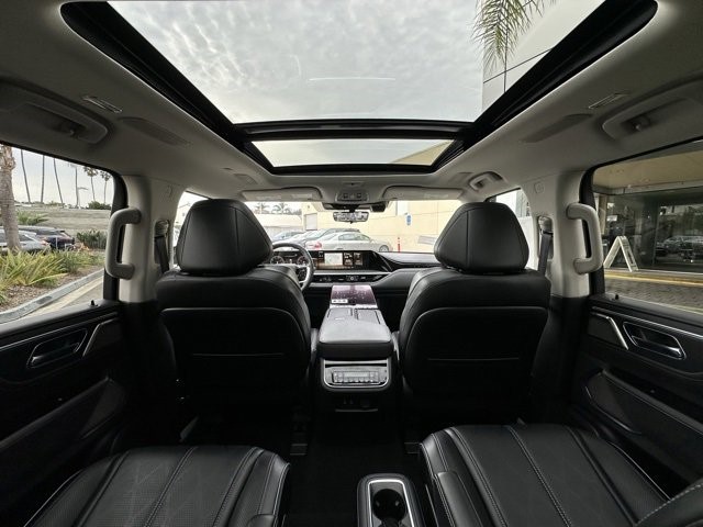 2025 Infiniti QX80 Sensory photo 28