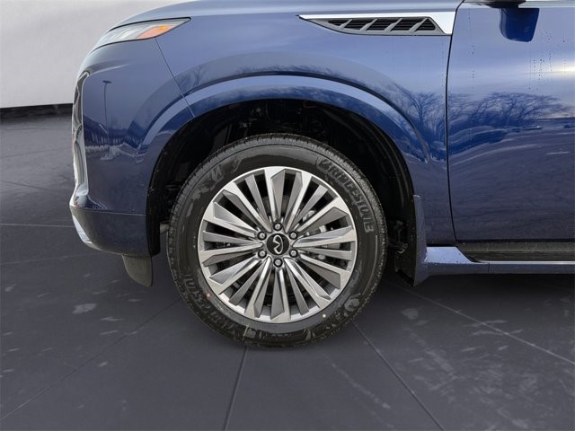 2025 Infiniti QX80 Luxe photo 13