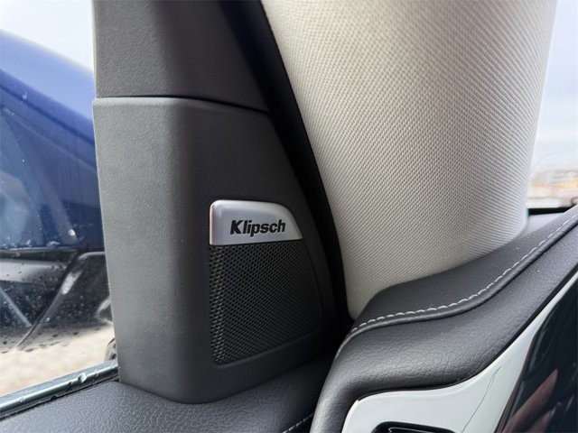 2025 Infiniti QX80 Luxe photo 2