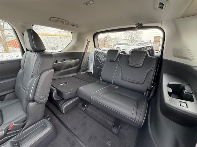 2025 Infiniti QX80 Luxe photo 24