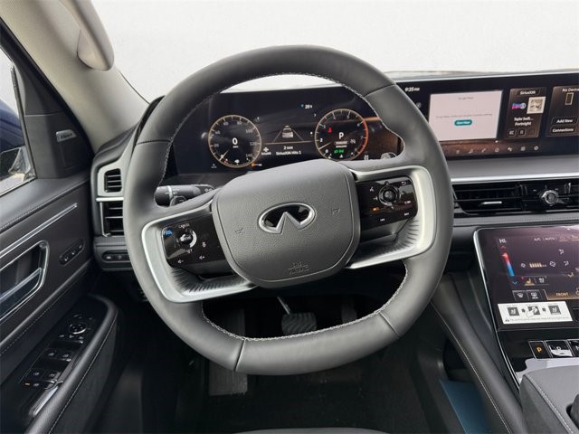 2025 Infiniti QX80 Luxe photo 7