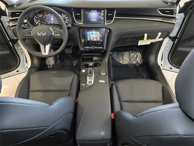 2025 Infiniti QX50 PURE AWD photo 17