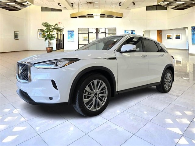 2025 Infiniti QX50 PURE AWD photo 3