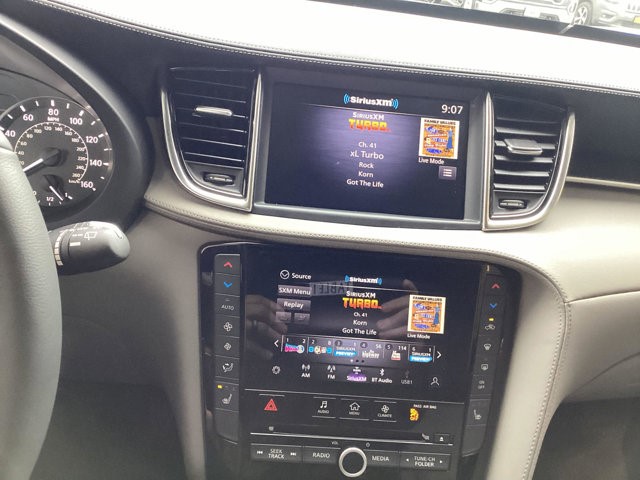 2025 Infiniti QX50 Luxe photo 11