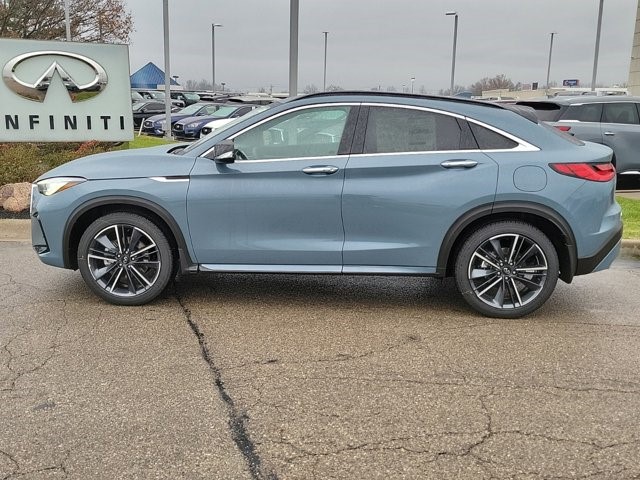 2025 Infiniti QX55 Luxe photo 2