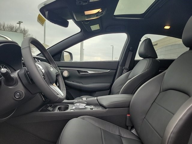 2025 Infiniti QX55 Essential photo 14