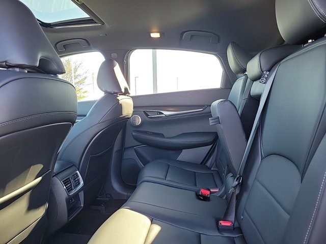 2025 Infiniti QX55 Essential photo 15