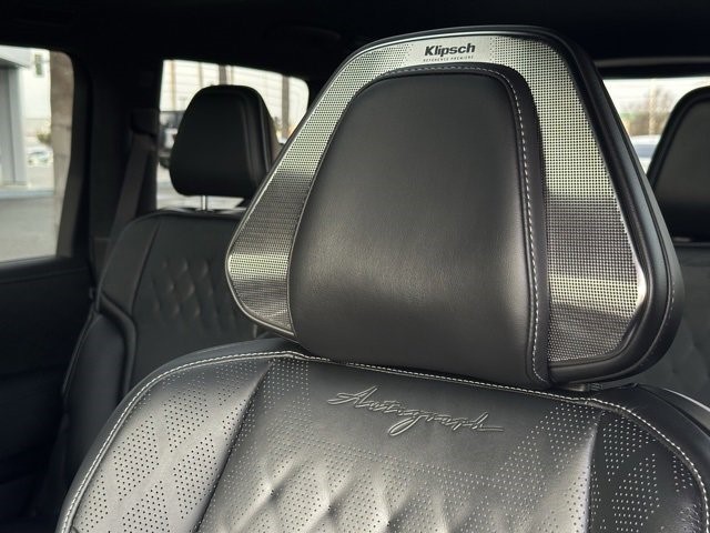 2025 Infiniti QX80 photo 19