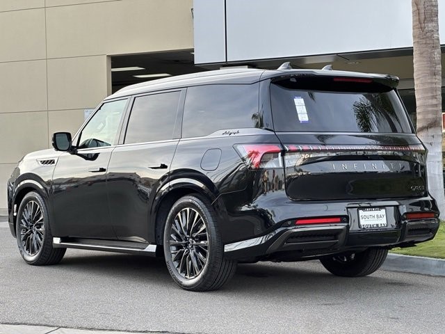 2025 Infiniti QX80 photo 6