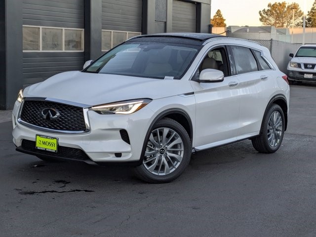 2025 INFINITI QX50 LUXE LUXE AWD Intercooled Turbo Premium Unleaded I-4 2.0 L/122 [18]