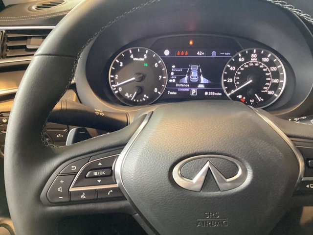 2025 Infiniti QX50 Luxe photo 10