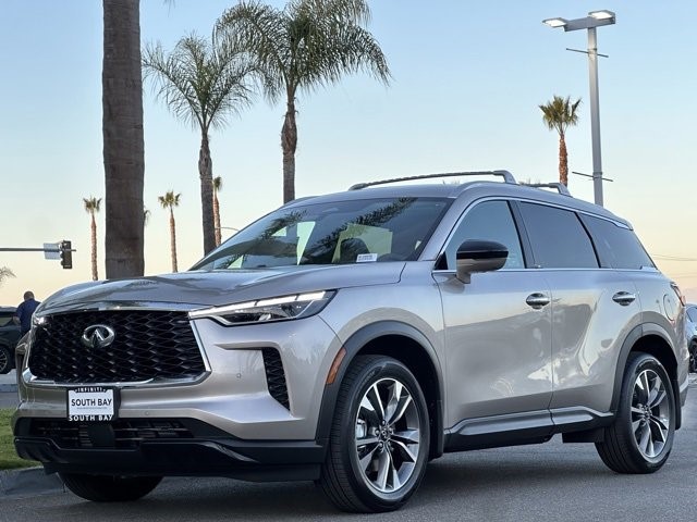2025 INFINITI QX60 LUXE LUXE FWD Intercooled Turbo Premium Unleaded I-4 2.0 L/122 [8]