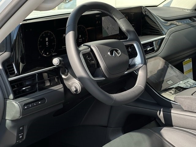 2025 Infiniti QX80 Luxe photo 19