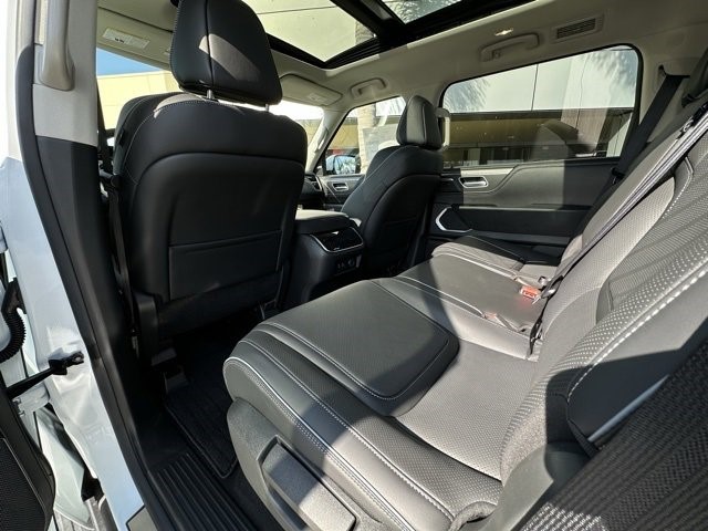 2025 Infiniti QX80 Luxe photo 24