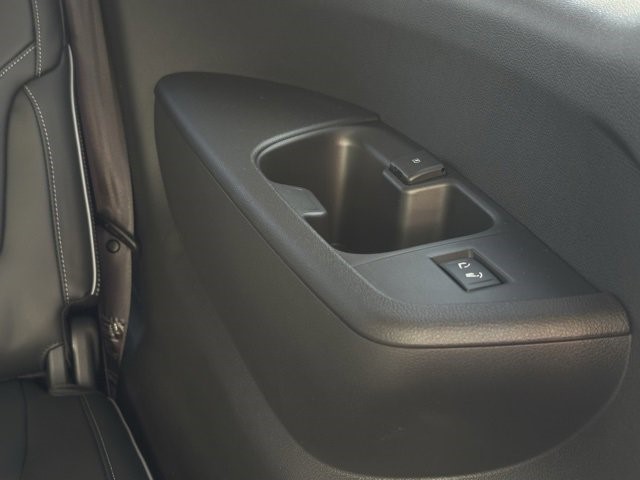 2025 Infiniti QX80 Luxe photo 26