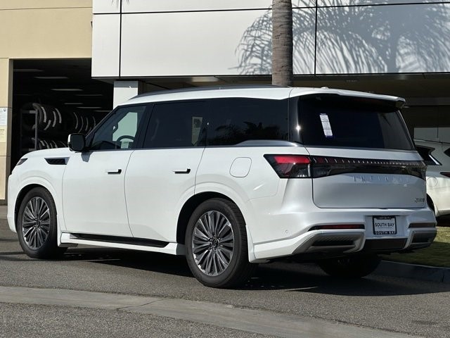 2025 Infiniti QX80 Luxe photo 6