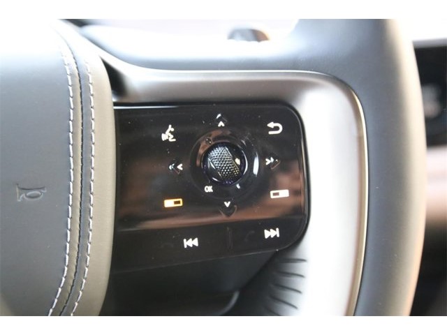 2025 Infiniti QX80 photo 11