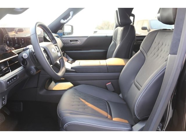 2025 Infiniti QX80 photo 20