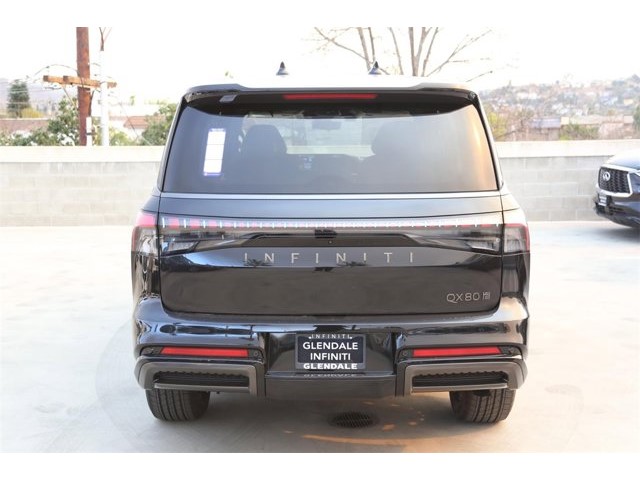 2025 Infiniti QX80 photo 5