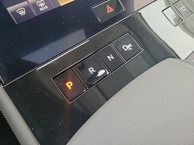 2025 Infiniti QX80 Sensory photo 13