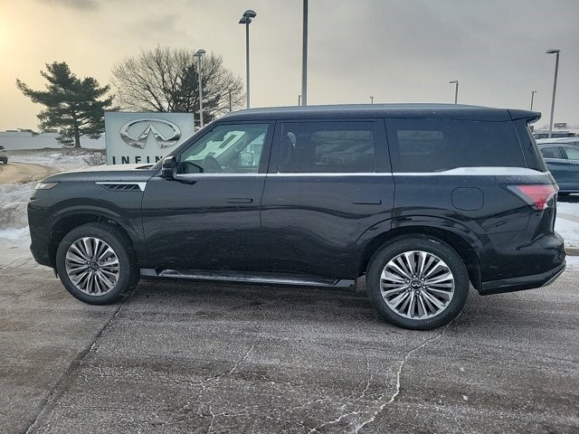 2025 Infiniti QX80 Sensory photo 3