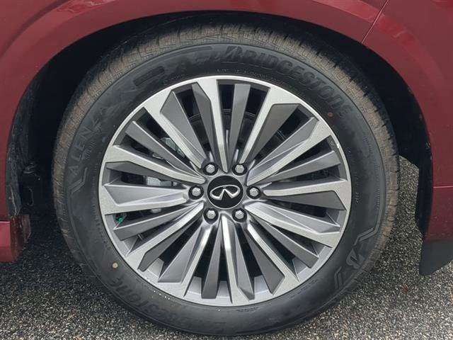 2025 Infiniti QX80 Sensory photo 18