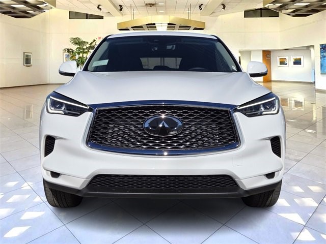 2025 Infiniti QX50 PURE AWD photo 2