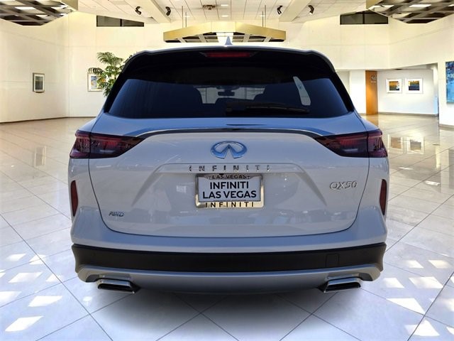 2025 Infiniti QX50 PURE AWD photo 6