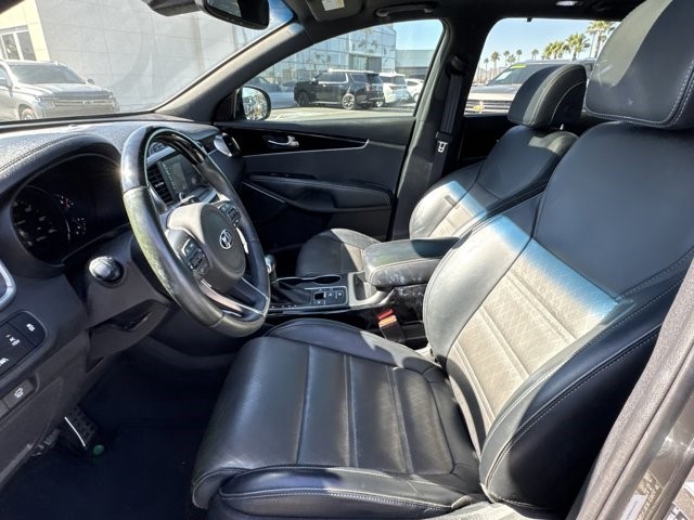 Used 2018 Kia Sorento SXL with VIN 5XYPK4A58JG335738 for sale in Tucson, AZ