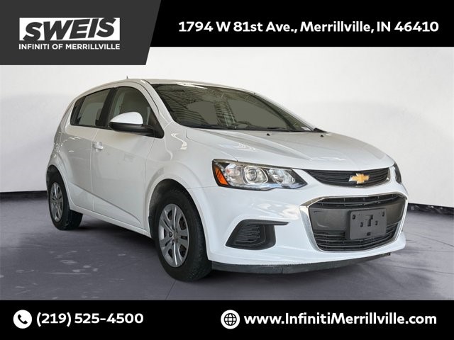 2017 Chevrolet Sonic LT 5dr HB Auto LT w/1FL Gas I4 1.8L/110 [0]