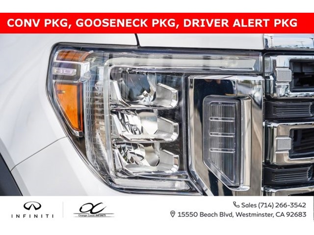 Used 2022 GMC Sierra 3500HD SLT with VIN 1GT49UEYXNF198281 for sale in Glendale, CA