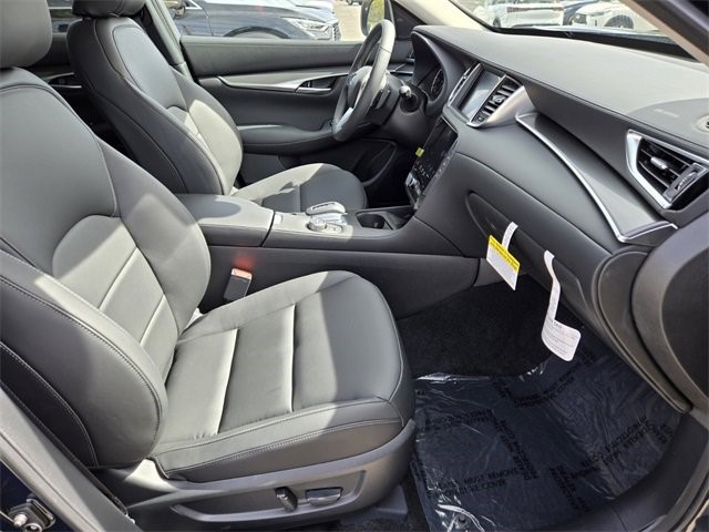 2025 Infiniti QX50 PURE AWD photo 19