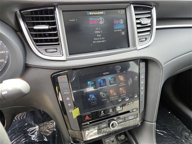 2025 Infiniti QX50 PURE AWD photo 24