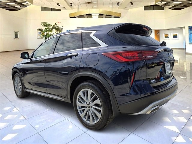 2025 Infiniti QX50 PURE AWD photo 5