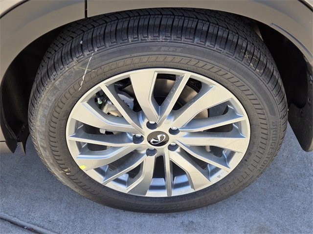 2025 Infiniti QX50 PURE AWD photo 10