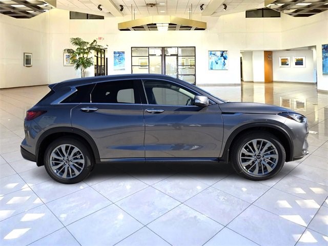2025 Infiniti QX50 PURE AWD photo 8