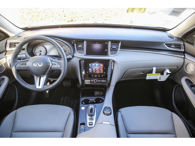 2025 Infiniti QX50 Luxe photo 12