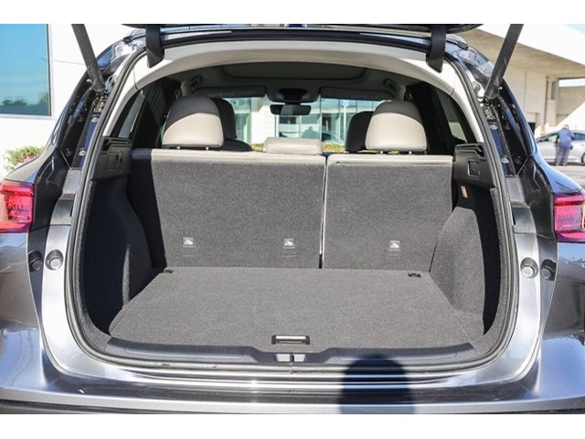 2025 Infiniti QX50 Luxe photo 27