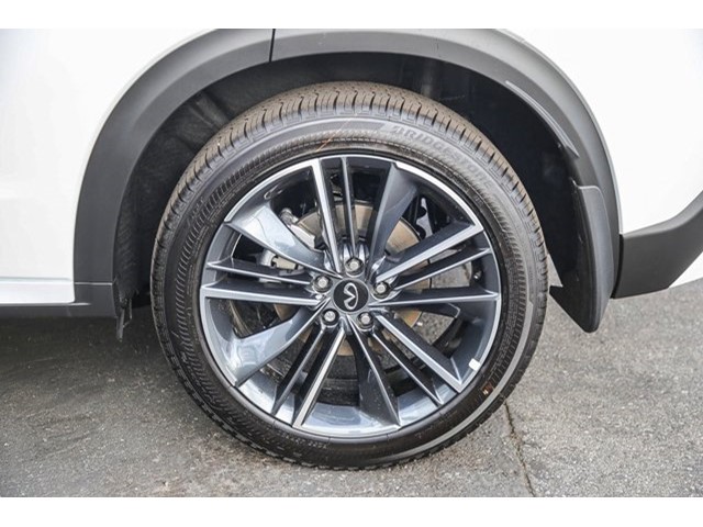 2025 Infiniti QX55 Luxe photo 11