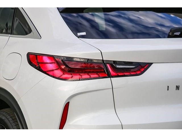 2025 Infiniti QX55 Luxe photo 9