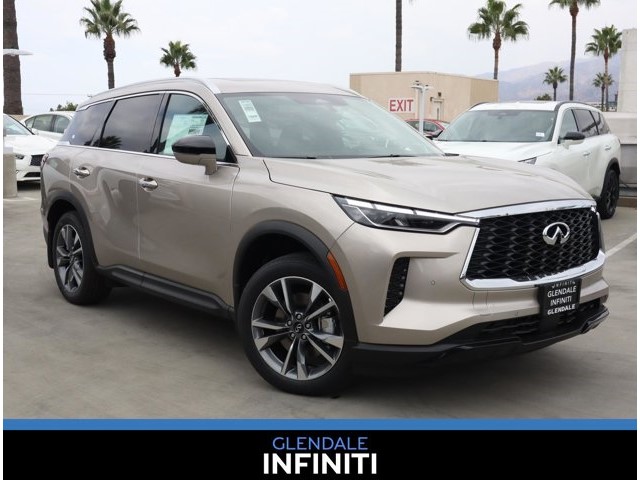 2025 INFINITI QX60 LUXE LUXE FWD Intercooled Turbo Premium Unleaded I-4 2.0 L/122 [14]