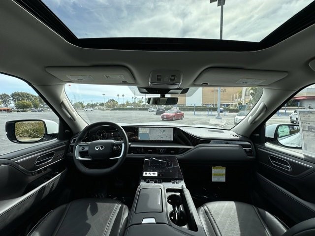 2025 Infiniti QX80 Luxe photo 29