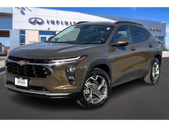 2024 Chevrolet Trax LT FWD 4dr LT Turbocharged Gas 3-Cyl 1.2L/ [0]