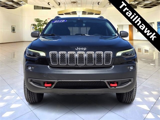 Used 2019 Jeep Cherokee Trailhawk with VIN 1C4PJMBN0KD426861 for sale in Las Vegas, NV