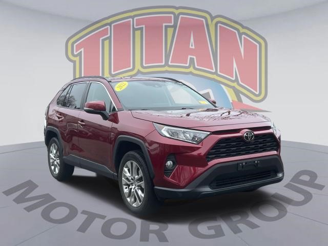 2021 Toyota RAV4 XLE Premium [1]