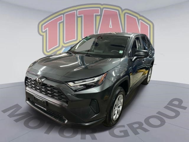 2024 Toyota RAV4 LE [4]