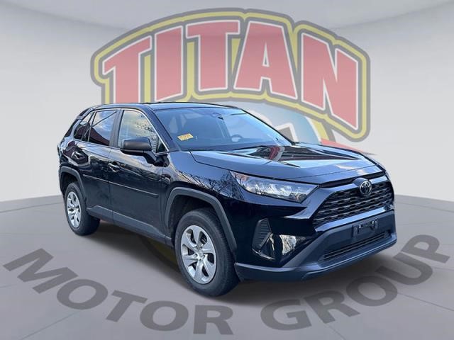 2022 Toyota RAV4 LE [19]
