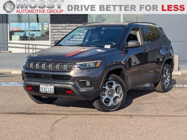 2022 Jeep Compass Trailhawk Trailhawk 4x4 Regular Unleaded I-4 2.4 L/144 [2]